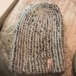 NWOT Kittenish Beanie Jessie James Decker